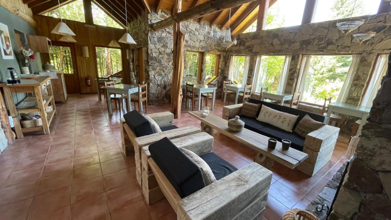 Hosteria Brisas Del Cerro Villa La Angostura Εξωτερικό φωτογραφία