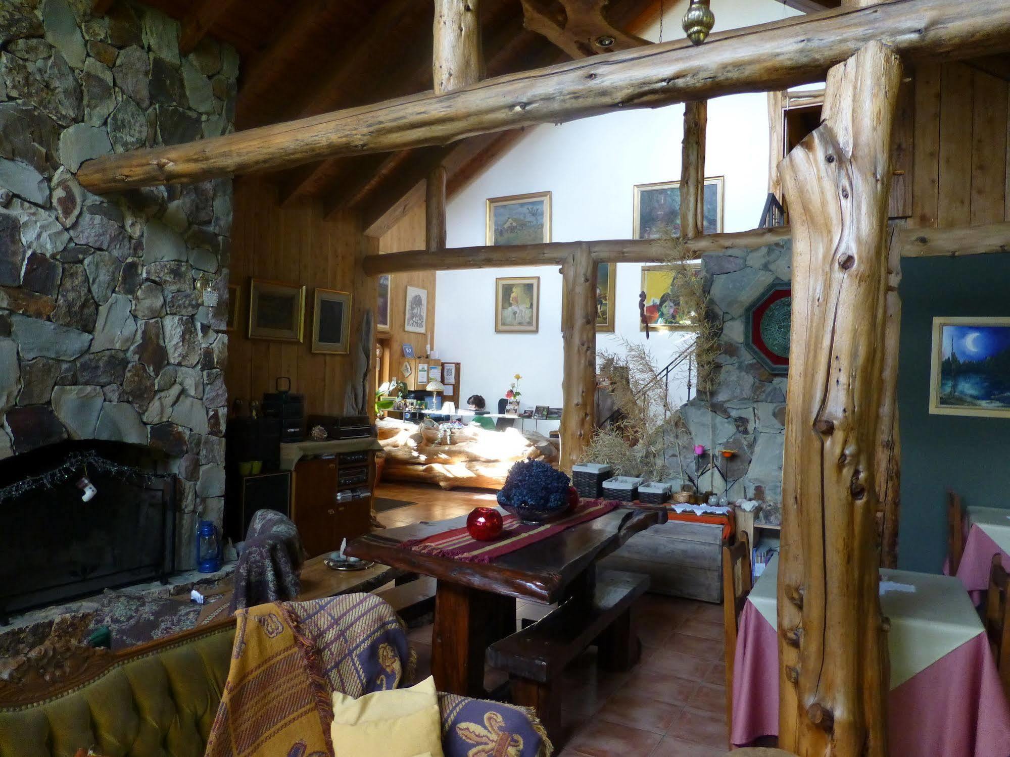 Hosteria Brisas Del Cerro Villa La Angostura Εξωτερικό φωτογραφία